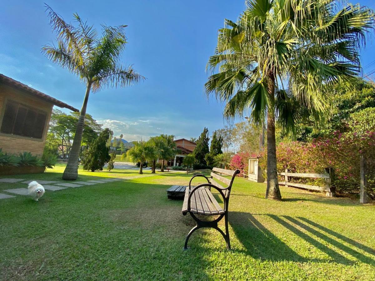 Pousada Quinta Da Mantiqueira Hotel Penedo  Buitenkant foto